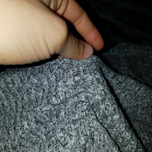 AE Ribbed Longsleeve - Picture 2 of 3